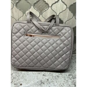 Ms Lovely Womens TOLIETRY BAG Gray Zippered With Rose Gold Quilted NEW